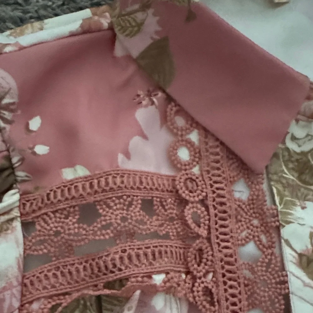 Floral Pink and Brown Dress with Belt - Picture 5 of 8